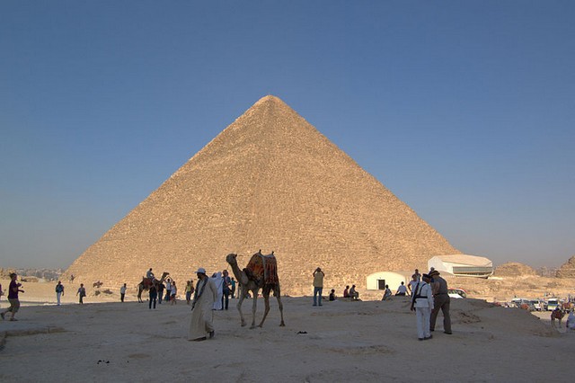 Пирамида Хеопса фото