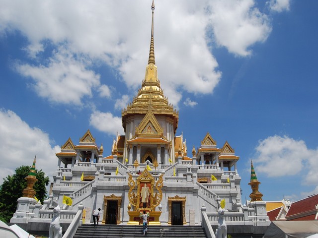 храм золотого будды в бангкоке
