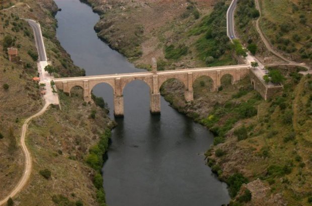 мост алькантара в испании