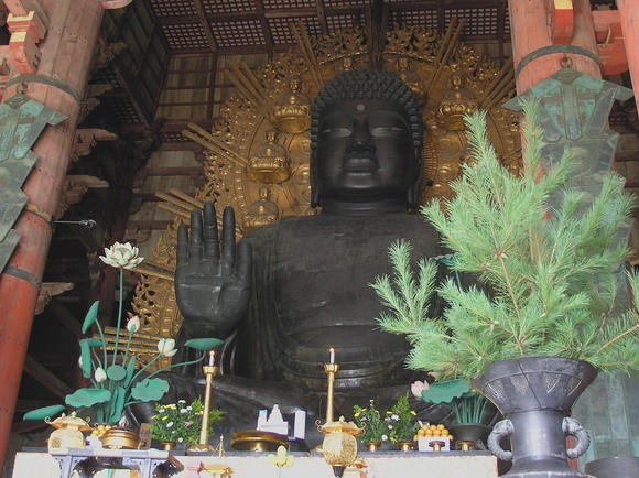 великий будда в тодайдзи