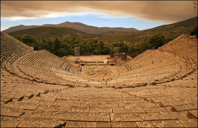 театр эпидавра в греции